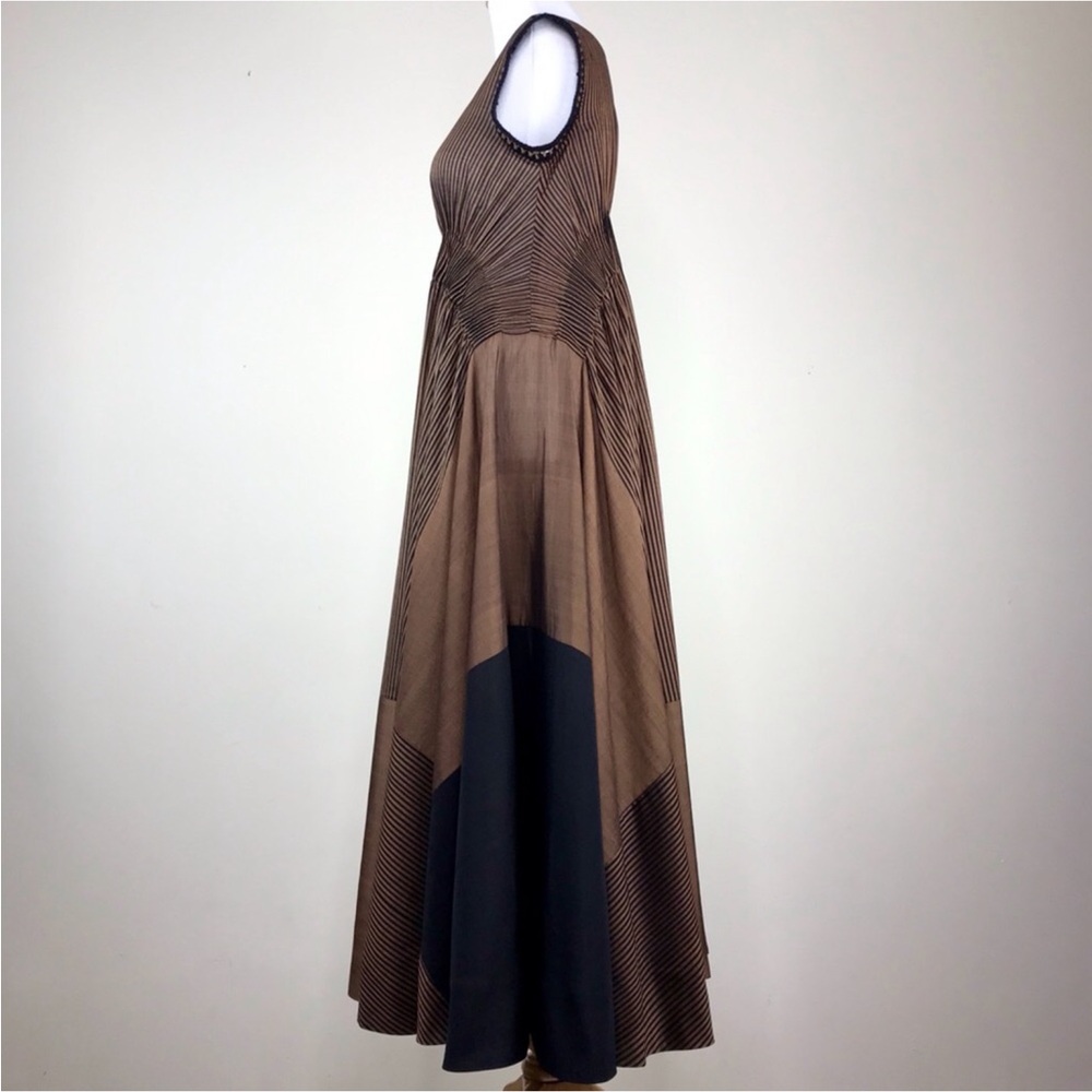 SWGT Very. Elegant Brown Striped Dress - Picture 7 of 7